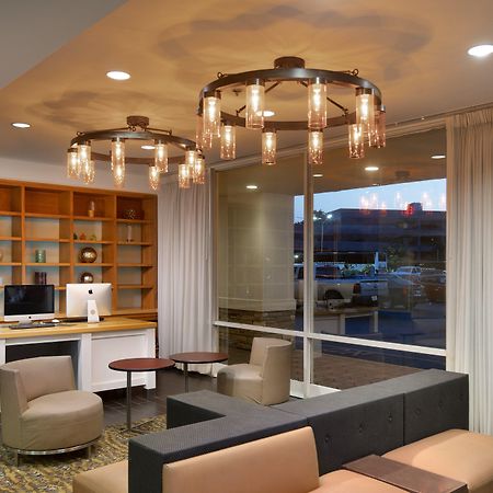 Holiday Inn Clark - Newark By Ihg Екстер'єр фото