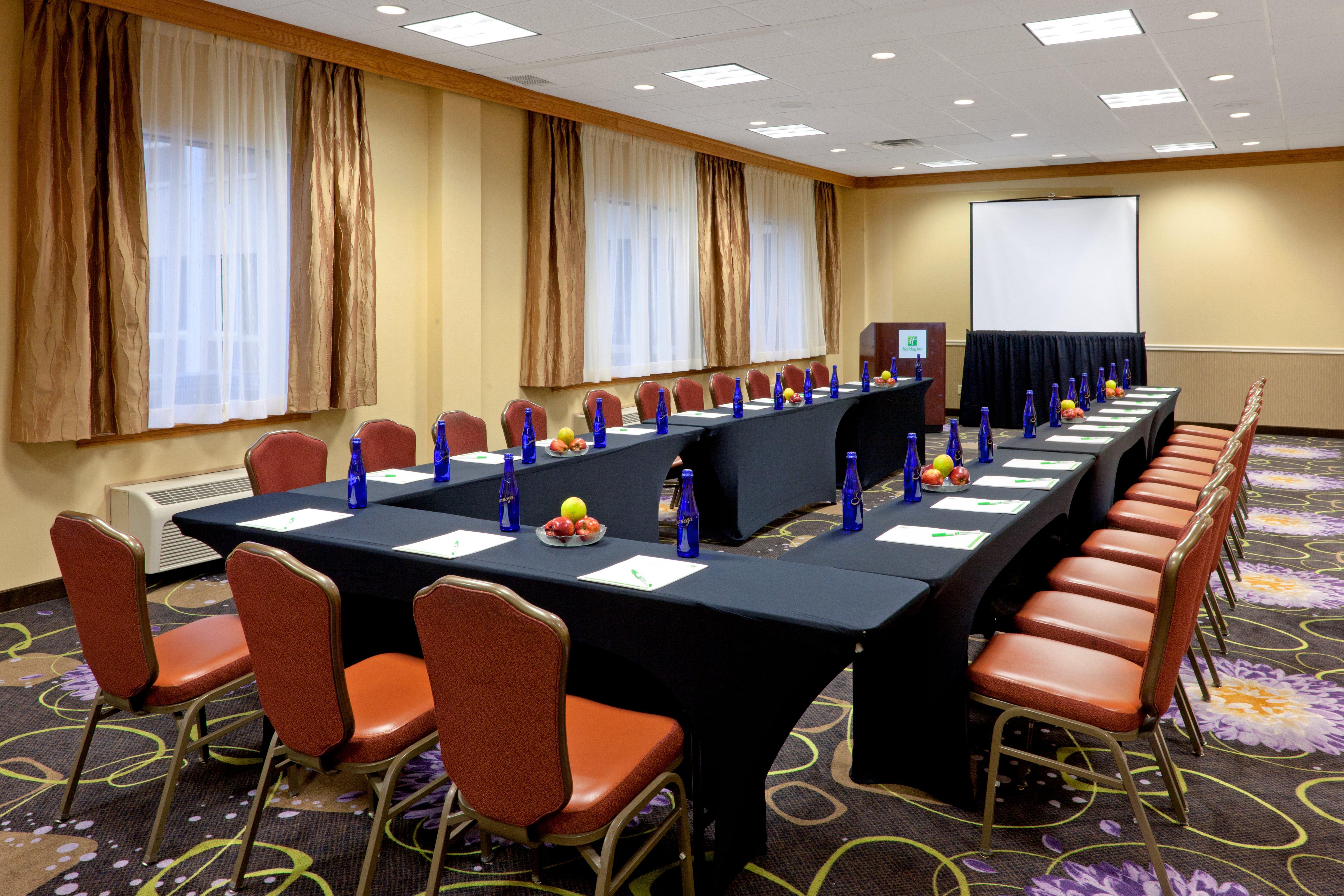 Holiday Inn Clark - Newark By Ihg Екстер'єр фото