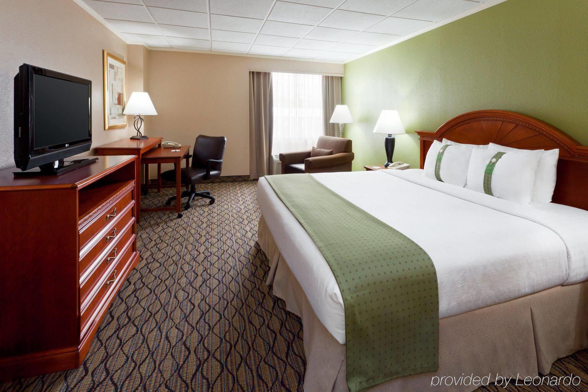 Holiday Inn Clark - Newark By Ihg Номер фото